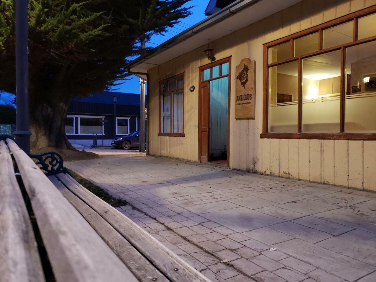 Antiguos Bed And Breakfast Puerto Natales Exterior foto